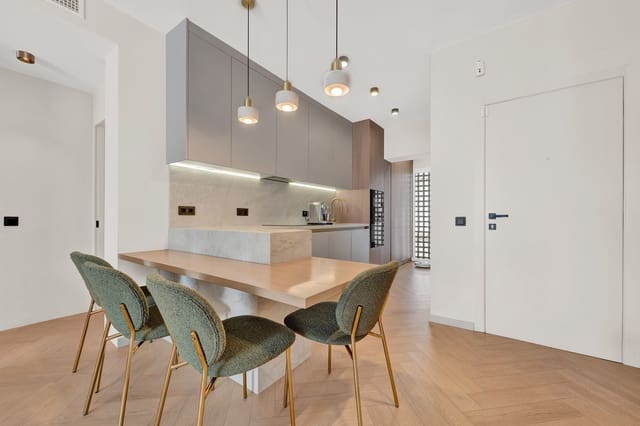 2 slaapkamer Appartement te koop in Costalita, Estepona met zwembad - € 715.000 (Ref: 10035822)