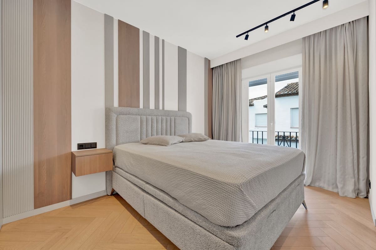 2 slaapkamer Appartement te koop in Costalita met zwembad - € 715.000 (Ref: 10035822)