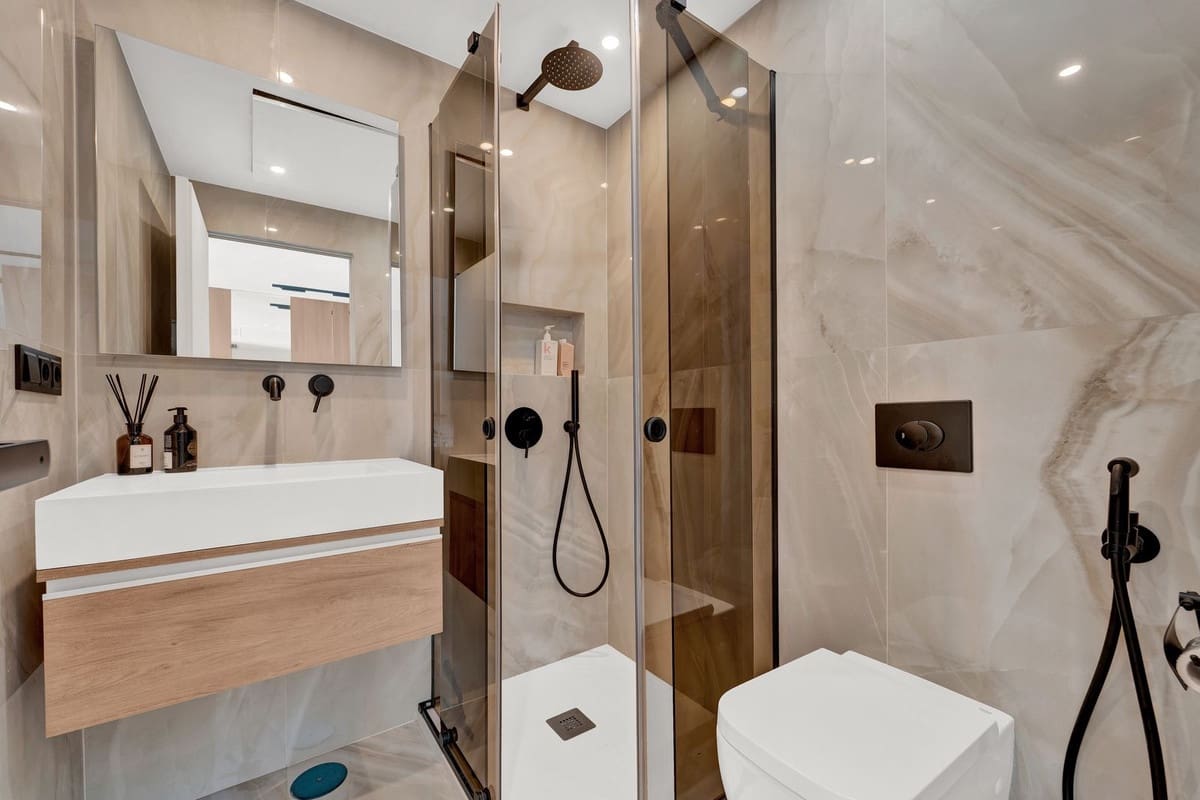2 slaapkamer Appartement te koop in Costalita met zwembad - € 715.000 (Ref: 10035822)