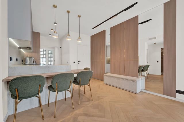 2 slaapkamer Appartement te koop in Costalita, Estepona met zwembad - € 715.000 (Ref: 10035822)