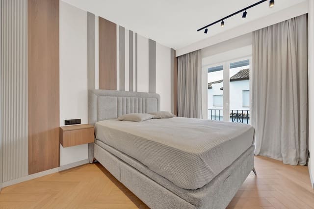 2 slaapkamer Appartement te koop in Costalita, Estepona met zwembad - € 715.000 (Ref: 10035822)