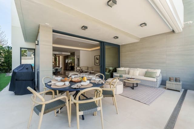 5 Zimmer Doppelhaus zu verkaufen in Puerto Banus, Marbella mit Pool - 2.585.000 € (Ref: 10035823)