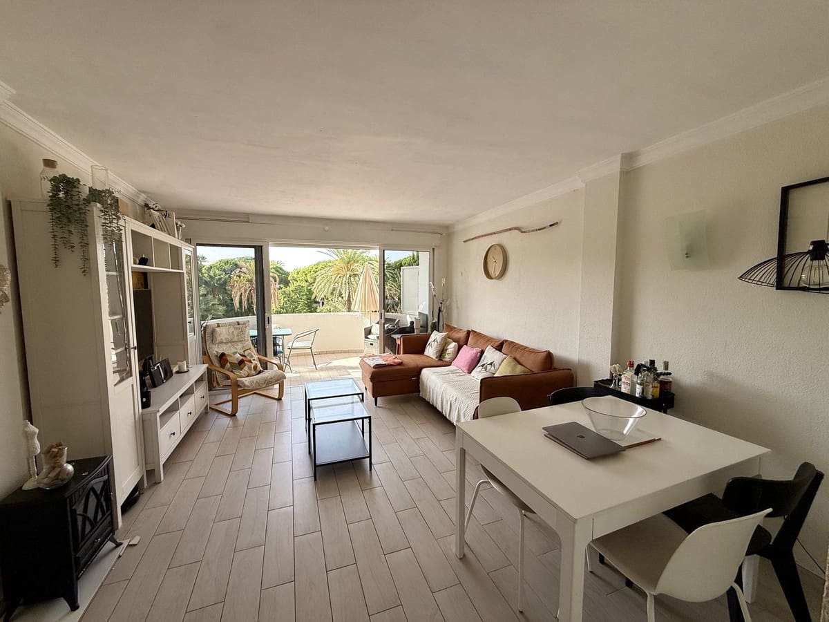 1 sovrum Lägenhet till salu i Marbesa med pool - 349 000 € (Ref: 10035826)