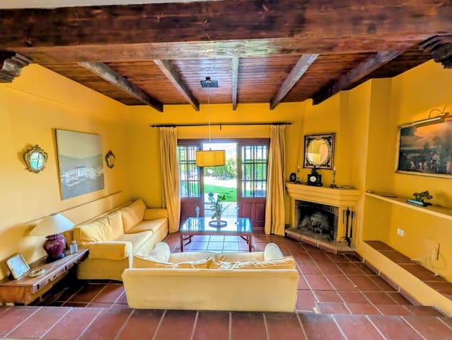 2 quarto Moradia para venda em Monda com piscina - 495 000 € (Ref: 10039258)