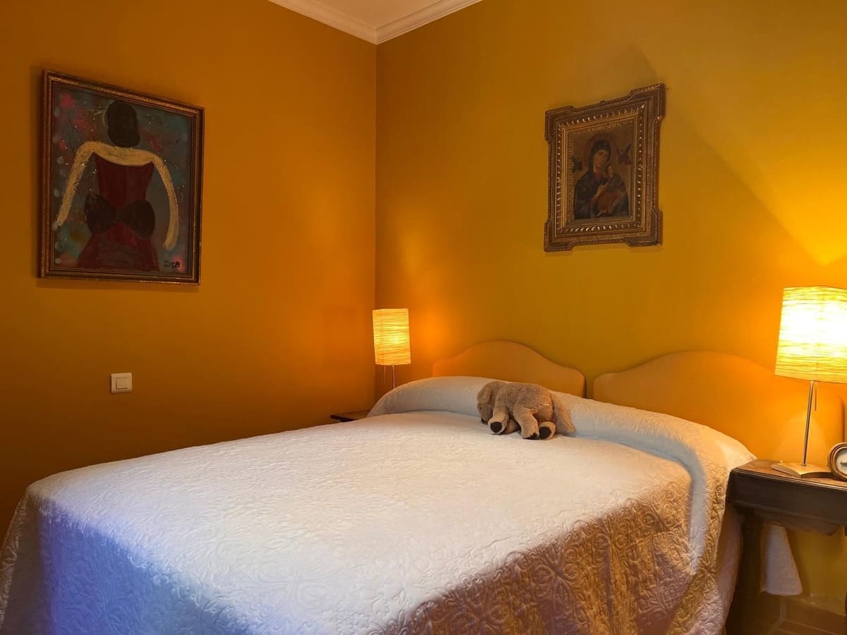 2 soveværelse Villa til salg i Monda med swimmingpool - € 495.000 (Ref: 10039258)