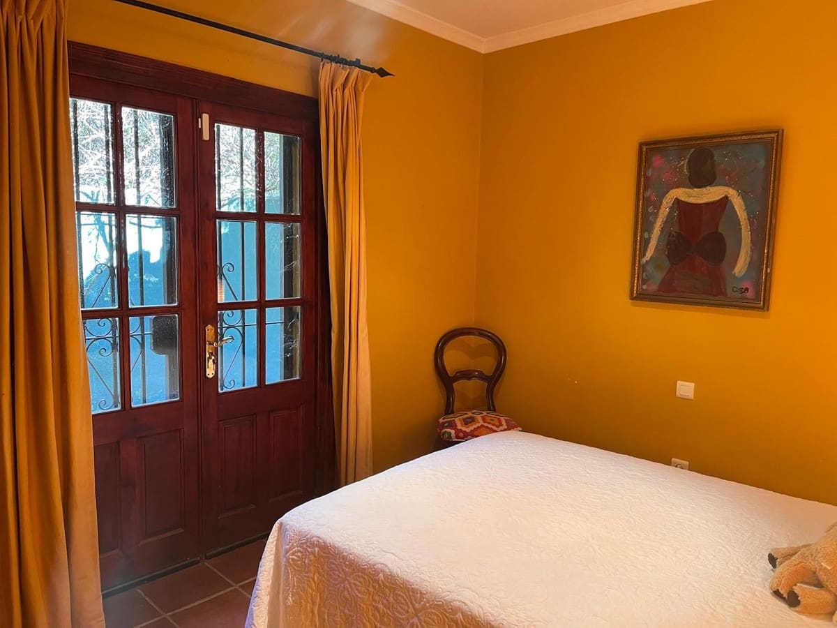 2 soveværelse Villa til salg i Monda med swimmingpool - € 495.000 (Ref: 10039258)