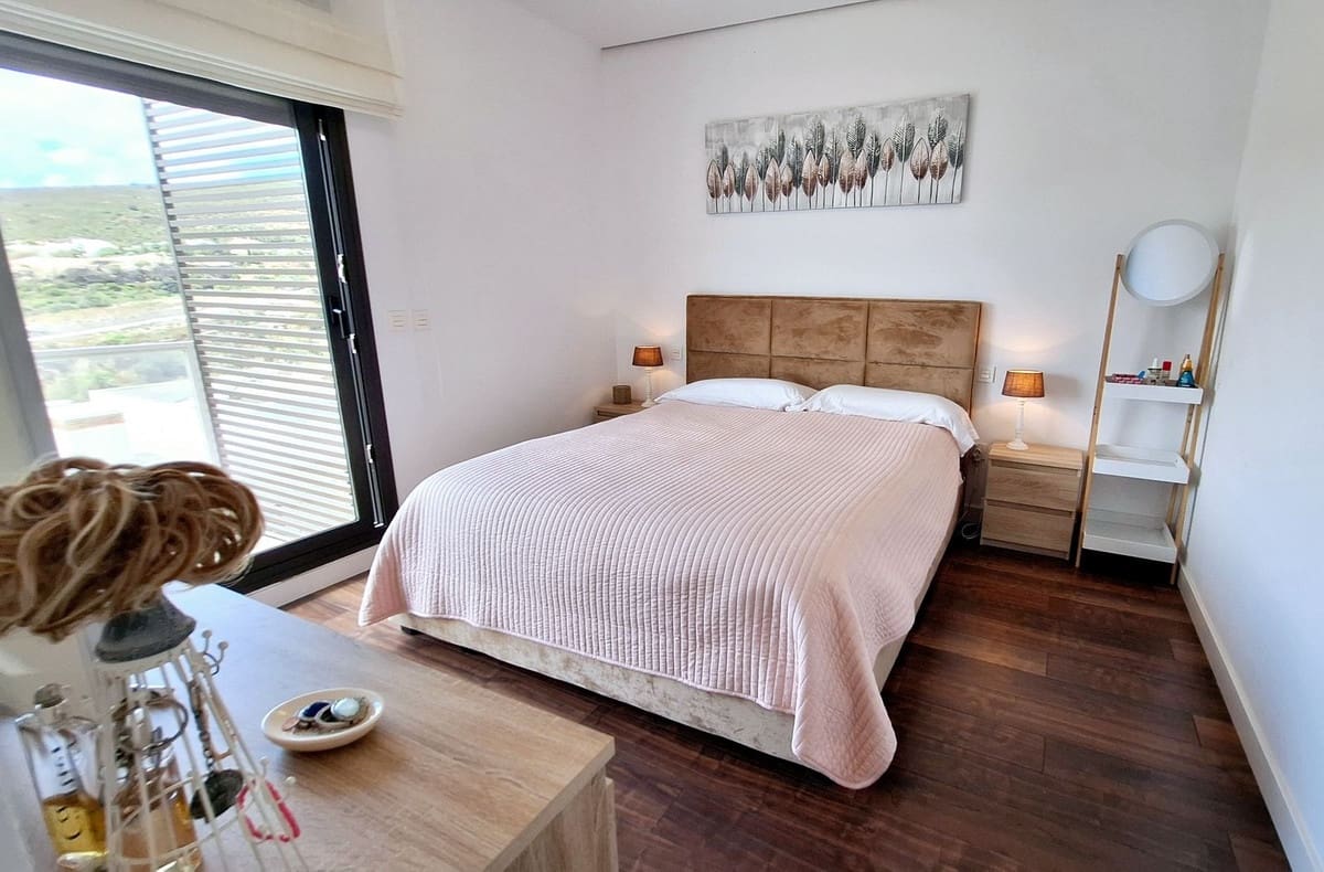 4 sypialnia Dom blizniak na sprzedaż w Manilva z basenem garażem - 595 000 € (Ref: 10039259)