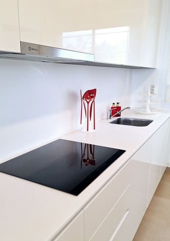 4 sypialnia Dom blizniak na sprzedaż w Manilva z basenem garażem - 595 000 € (Ref: 10039259)