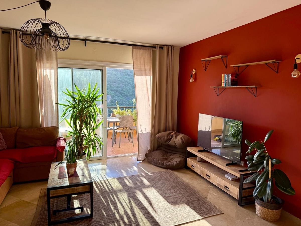 2 Zimmer Apartment zu verkaufen in Calahonda mit Pool - 345.000 € (Ref: 10039260)