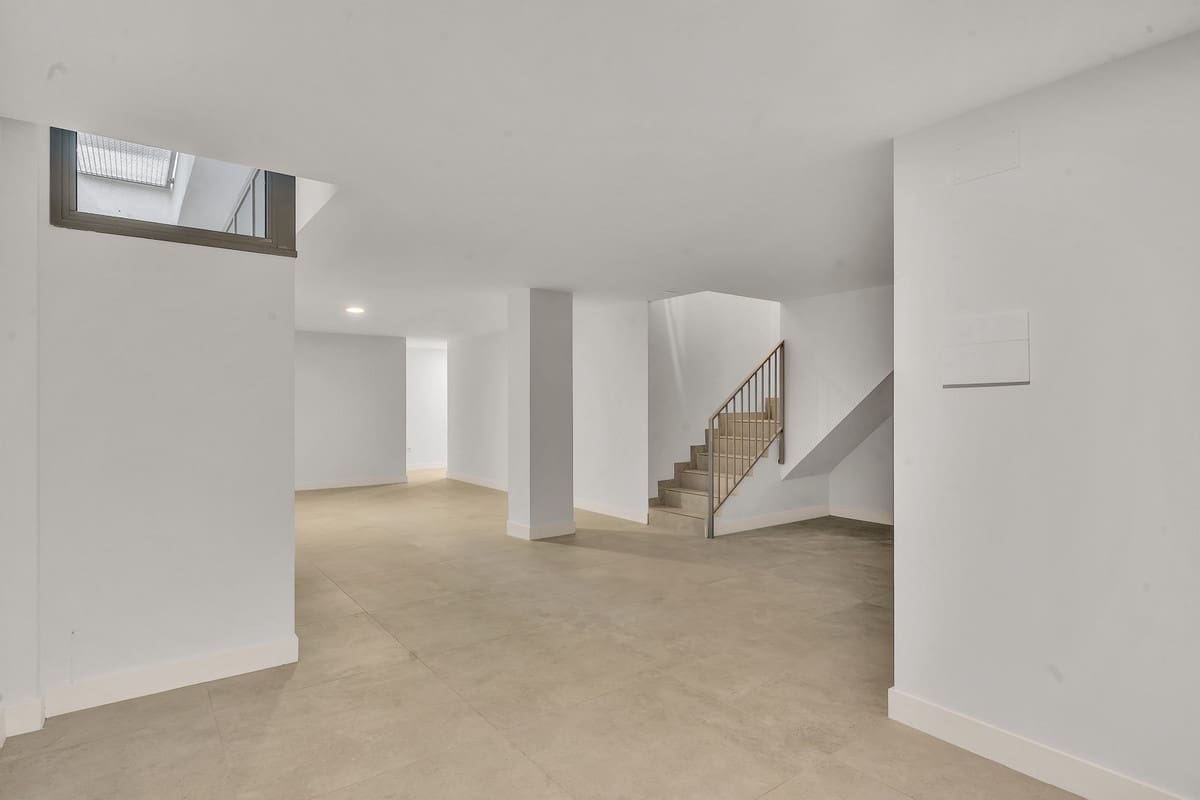 4 soveværelse Lejlighed til salg i Marbella med swimmingpool - € 1.695.000 (Ref: 10039262)