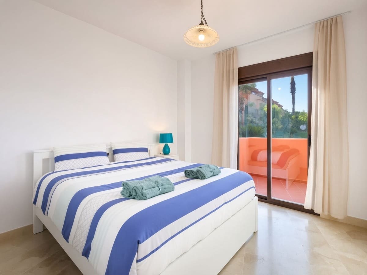 4 sypialnia Apartament na sprzedaż w Buenas Noches z basenem garażem - 480 000 € (Ref: 10039264)