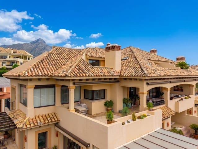 5 quarto Apartamento para venda em Nueva Andalucia, Marbella com piscina garagem - 3 250 000 € (Ref: 10039265)