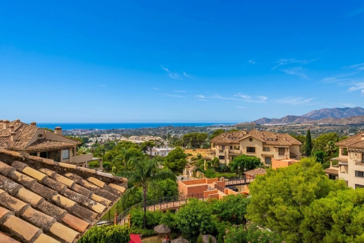 5 quarto Apartamento para venda em Nueva Andalucia com piscina garagem - 3 250 000 € (Ref: 10039265)