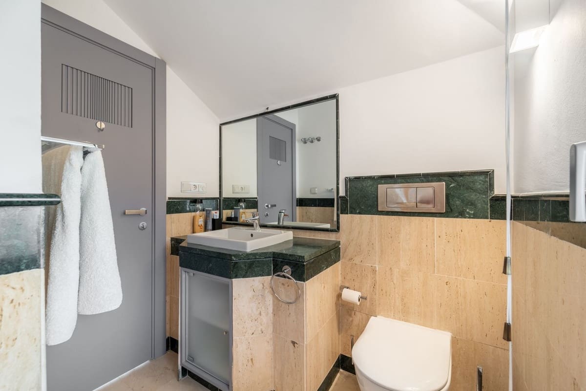 5 quarto Apartamento para venda em Nueva Andalucia com piscina garagem - 3 250 000 € (Ref: 10039265)