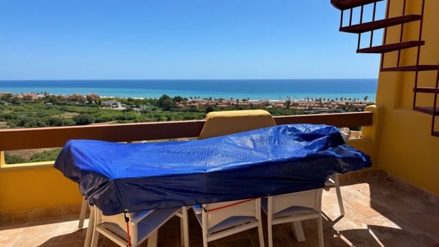 2 chambre Appartement à vendre à La Duquesa / Puerto de la Duquesa, Manilva avec piscine garage - 440 000 € (Ref: 10042228)