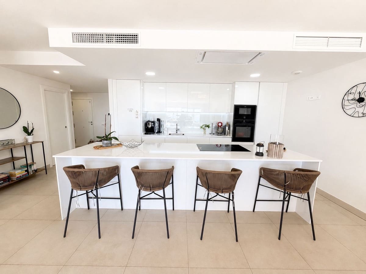 3 chambre Appartement à vendre à La Cala de Mijas avec piscine garage - 759 000 € (Ref: 10042232)