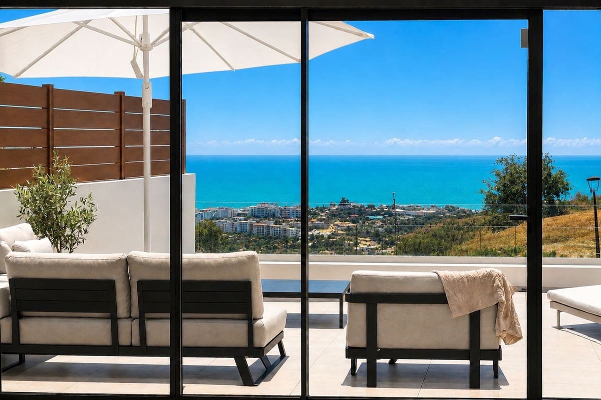 3 chambre Appartement à vendre à La Cala de Mijas avec piscine garage - 759 000 € (Ref: 10042232)