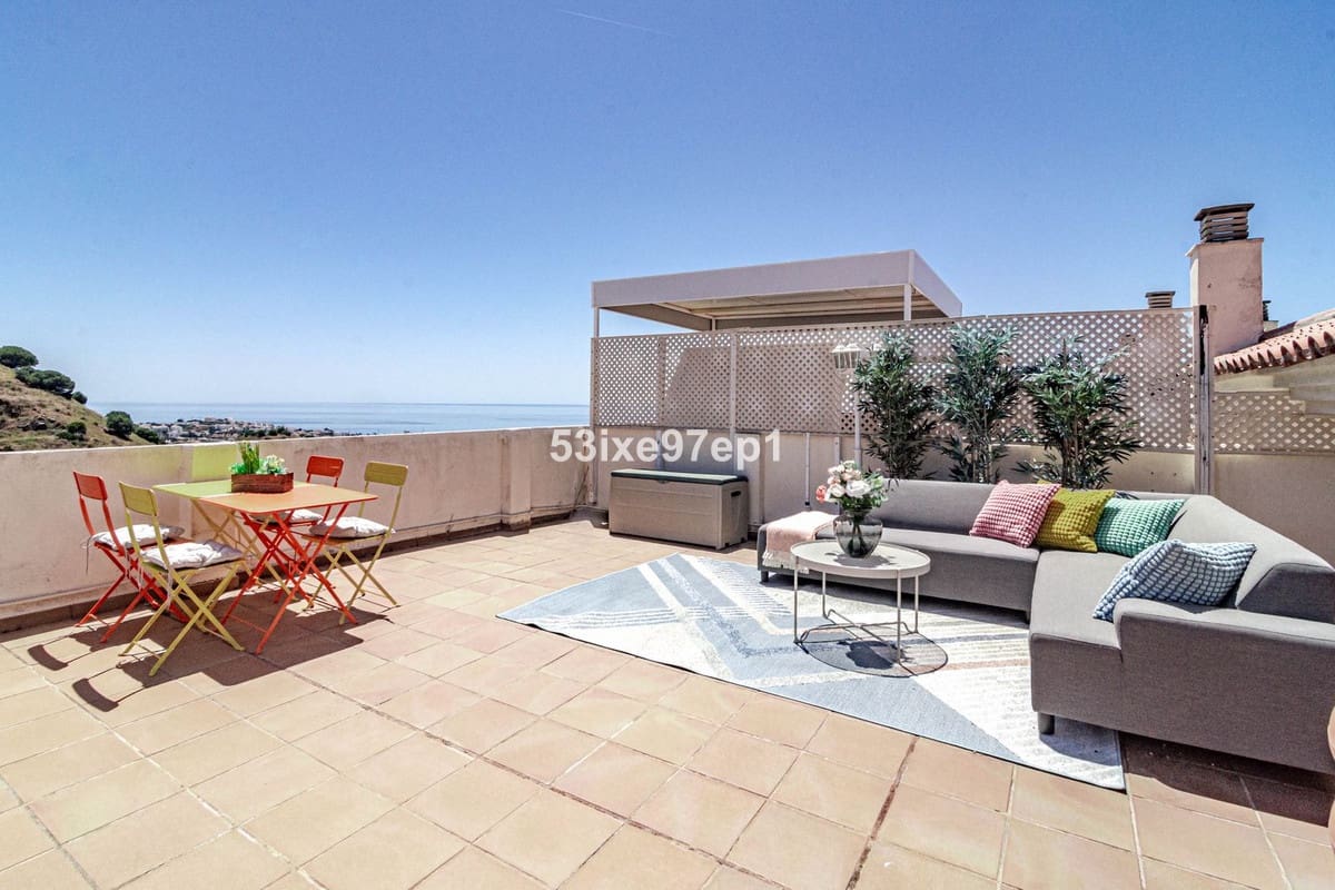 2 slaapkamer Appartement te koop in Calahonda met zwembad garage - € 439.000 (Ref: 10044363)