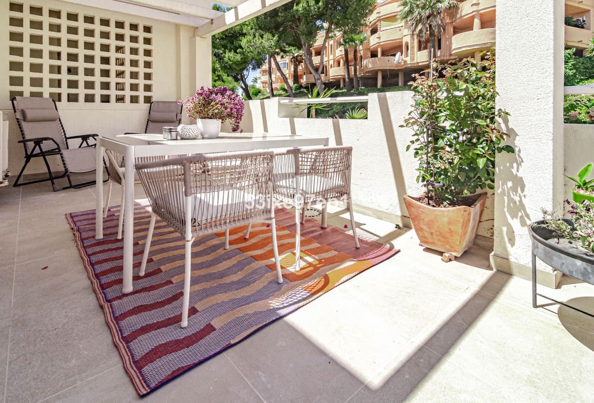 2 slaapkamer Appartement te koop in Calahonda met zwembad garage - € 439.000 (Ref: 10044363)