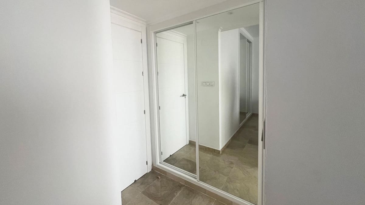 3 slaapkamer Appartement te koop in Marbella met zwembad garage - € 890.000 (Ref: 10044367)