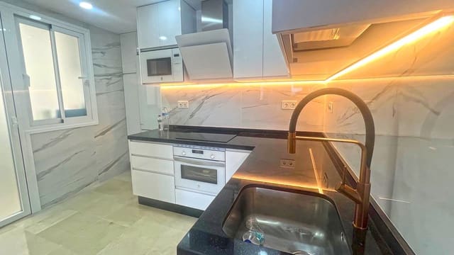 3 slaapkamer Appartement te koop in Marbella met zwembad garage - € 890.000 (Ref: 10044367)