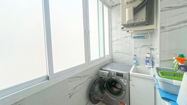 3 slaapkamer Appartement te koop in Marbella met zwembad garage - € 890.000 (Ref: 10044367)