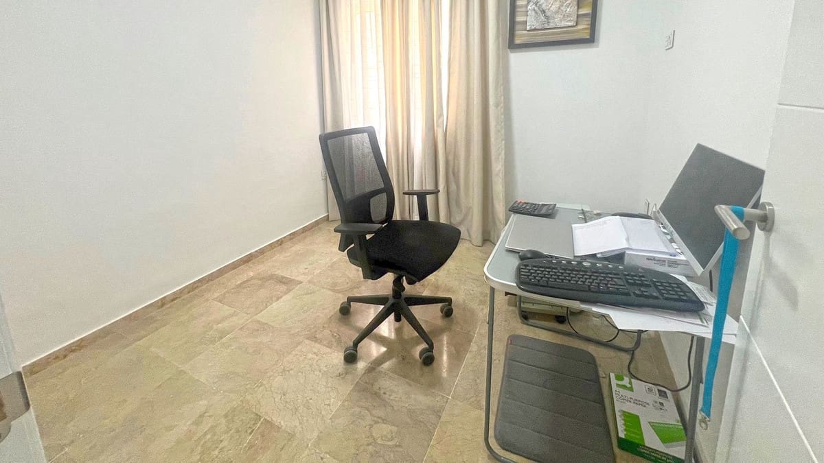 3 slaapkamer Appartement te koop in Marbella met zwembad garage - € 890.000 (Ref: 10044367)