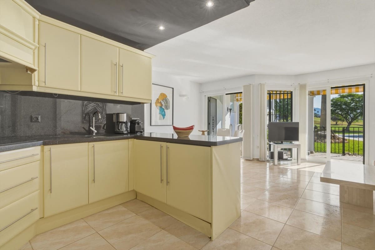 2 sovrum Lägenhet till salu i Mijas Golf med pool - 279 000 € (Ref: 10044370)