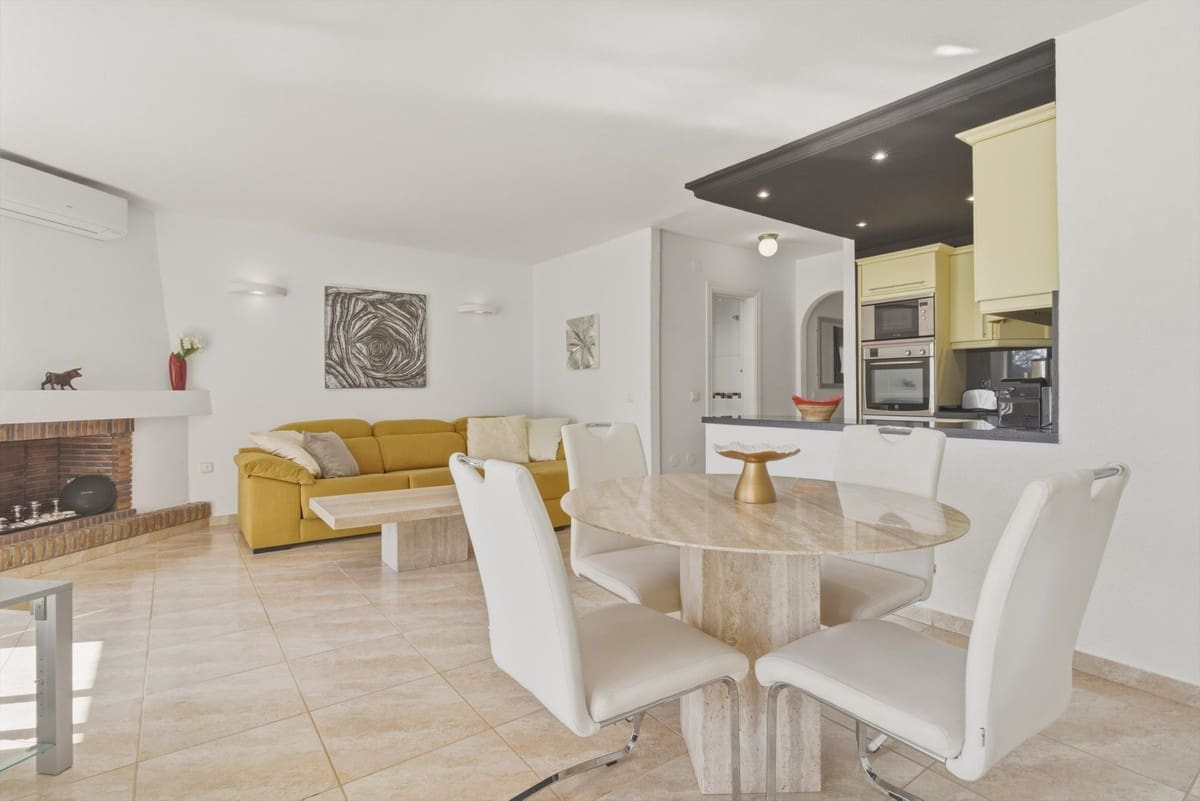 2 sovrum Lägenhet till salu i Mijas Golf med pool - 279 000 € (Ref: 10044370)
