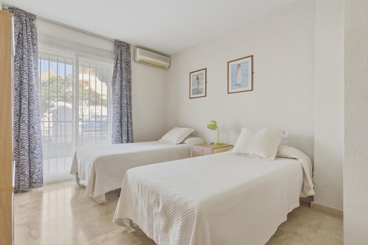 2 sovrum Lägenhet till salu i Mijas Golf med pool - 279 000 € (Ref: 10044370)