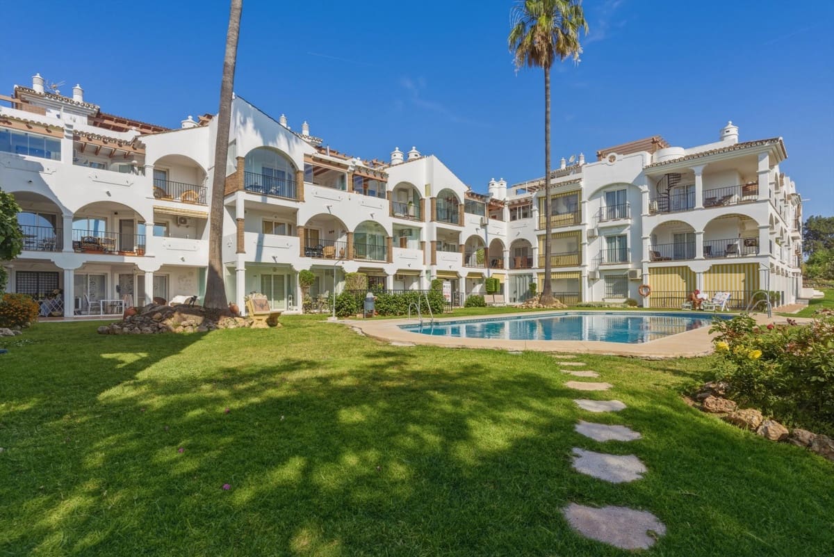 2 sovrum Lägenhet till salu i Mijas Golf med pool - 279 000 € (Ref: 10044370)