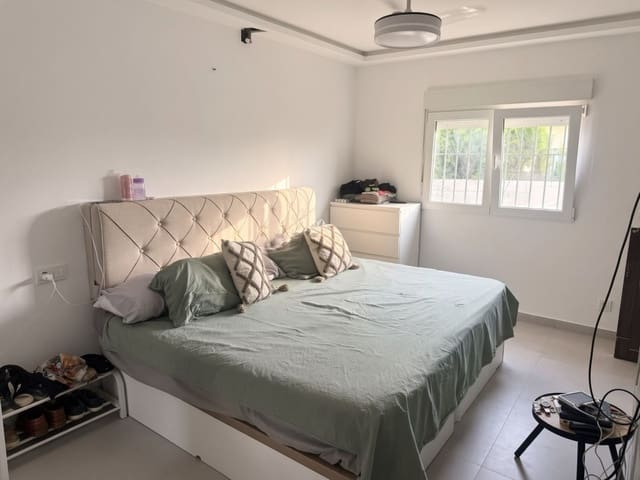 3 Zimmer Villa zu verkaufen in La Duquesa / Puerto de la Duquesa, Manilva mit Garage - 615.000 € (Ref: 10046081)