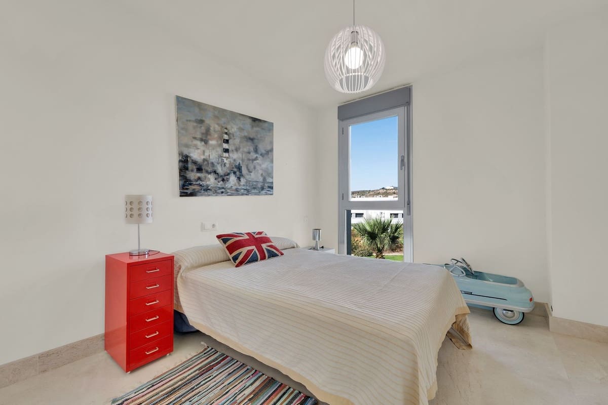 3 quarto Apartamento para venda em Manilva com piscina garagem - 360 000 € (Ref: 10061128)