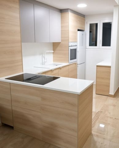 2 chambre Appartement à vendre à La Duquesa / Puerto de la Duquesa, Manilva avec piscine - 273 000 € (Ref: 10061130)