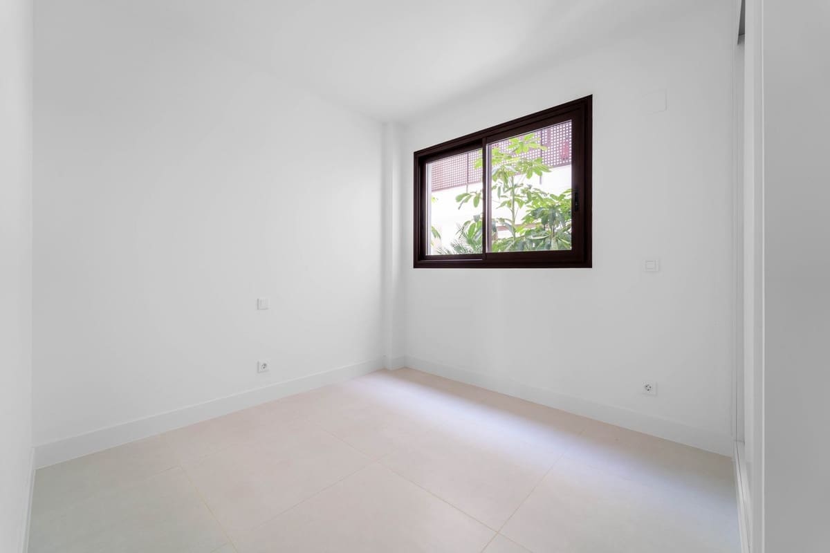 2 soveværelse Lejlighed til salg i Fuengirola med swimmingpool garage - € 499.000 (Ref: 10061131)