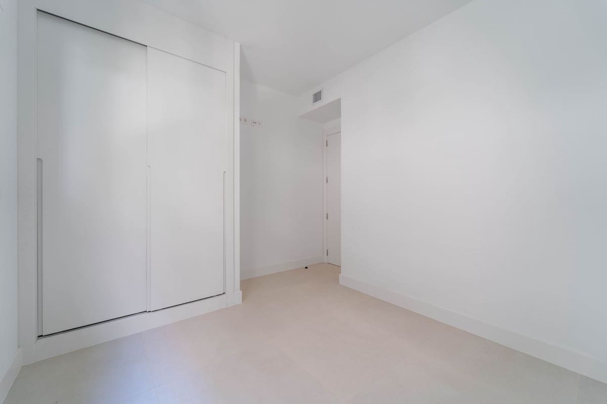 2 soveværelse Lejlighed til salg i Fuengirola med swimmingpool garage - € 499.000 (Ref: 10061131)