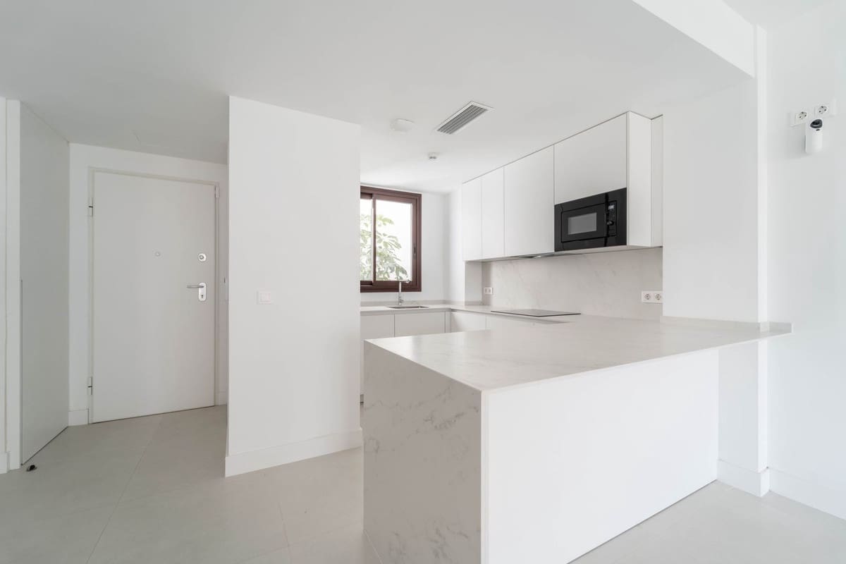 2 soveværelse Lejlighed til salg i Fuengirola med swimmingpool garage - € 499.000 (Ref: 10061131)