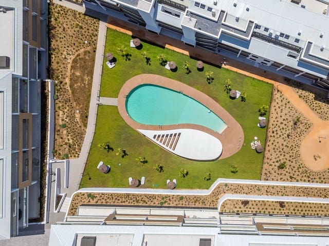 2 soveværelse Lejlighed til salg i Fuengirola med swimmingpool garage - € 499.000 (Ref: 10061131)