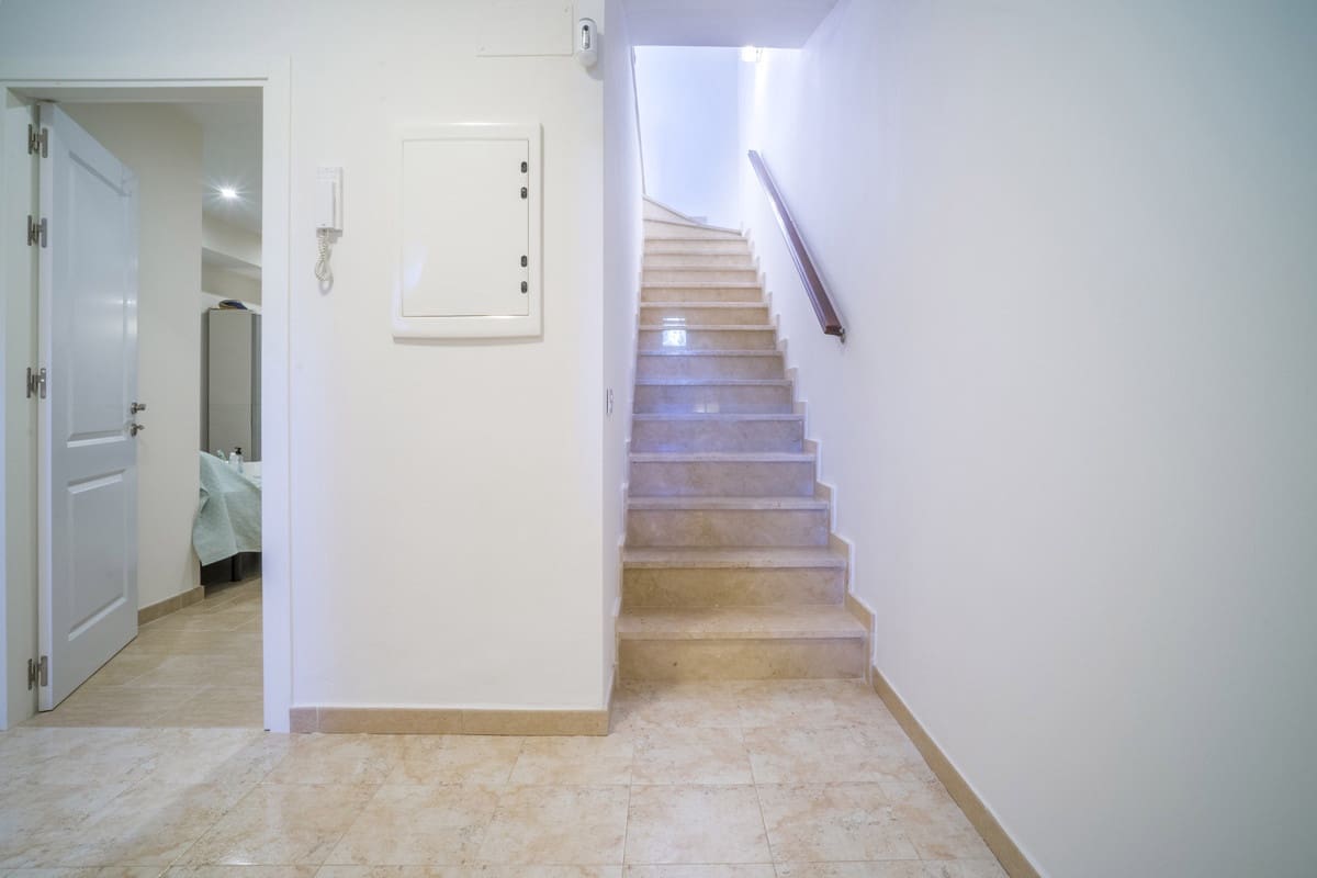 5 Zimmer Haus zu verkaufen in Artola mit Pool - 660.000 € (Ref: 10061132)