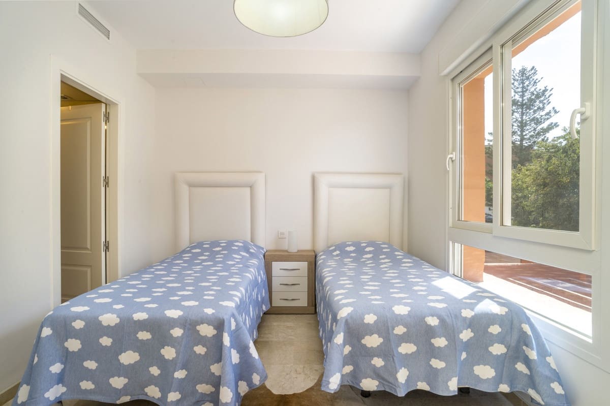5 Zimmer Haus zu verkaufen in Artola mit Pool - 660.000 € (Ref: 10061132)
