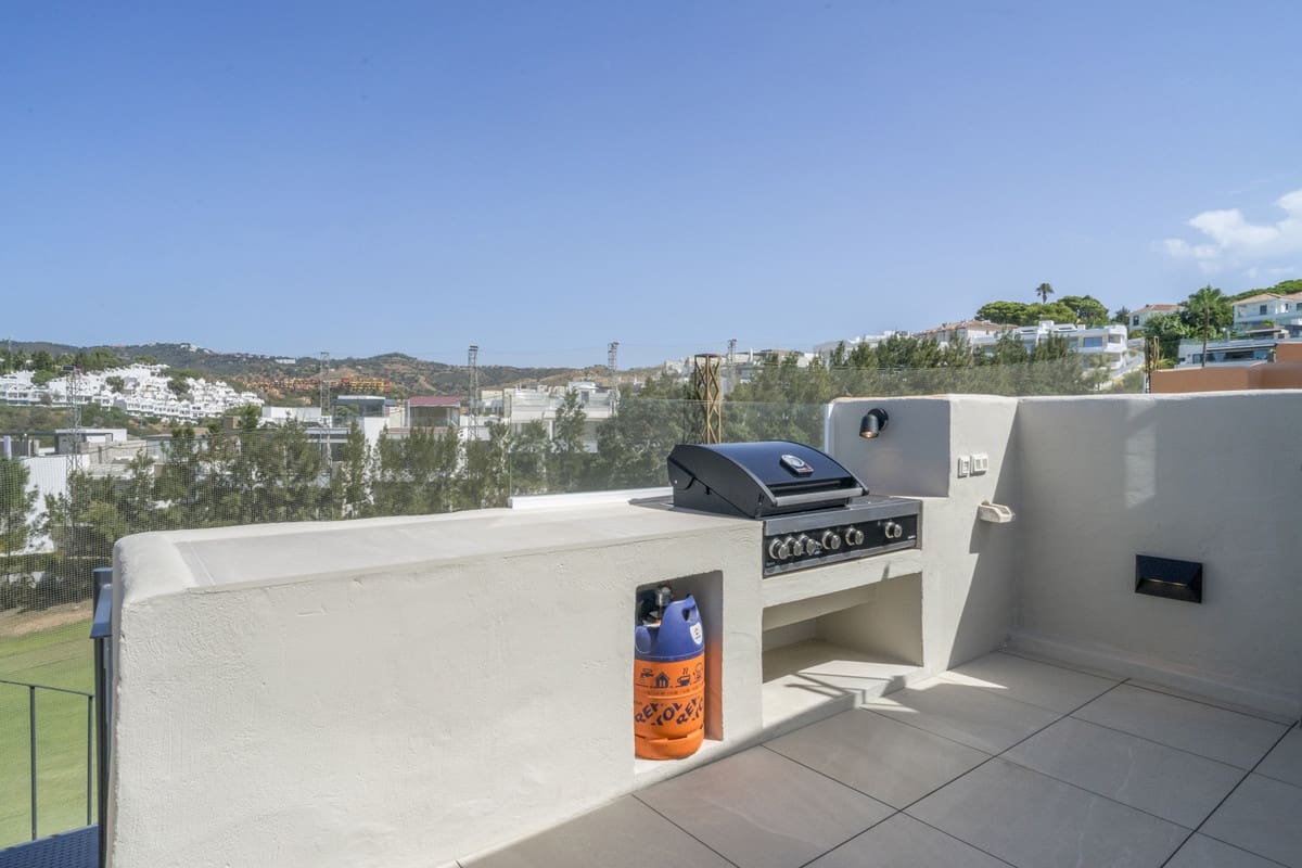 5 Zimmer Haus zu verkaufen in Artola mit Pool - 660.000 € (Ref: 10061132)
