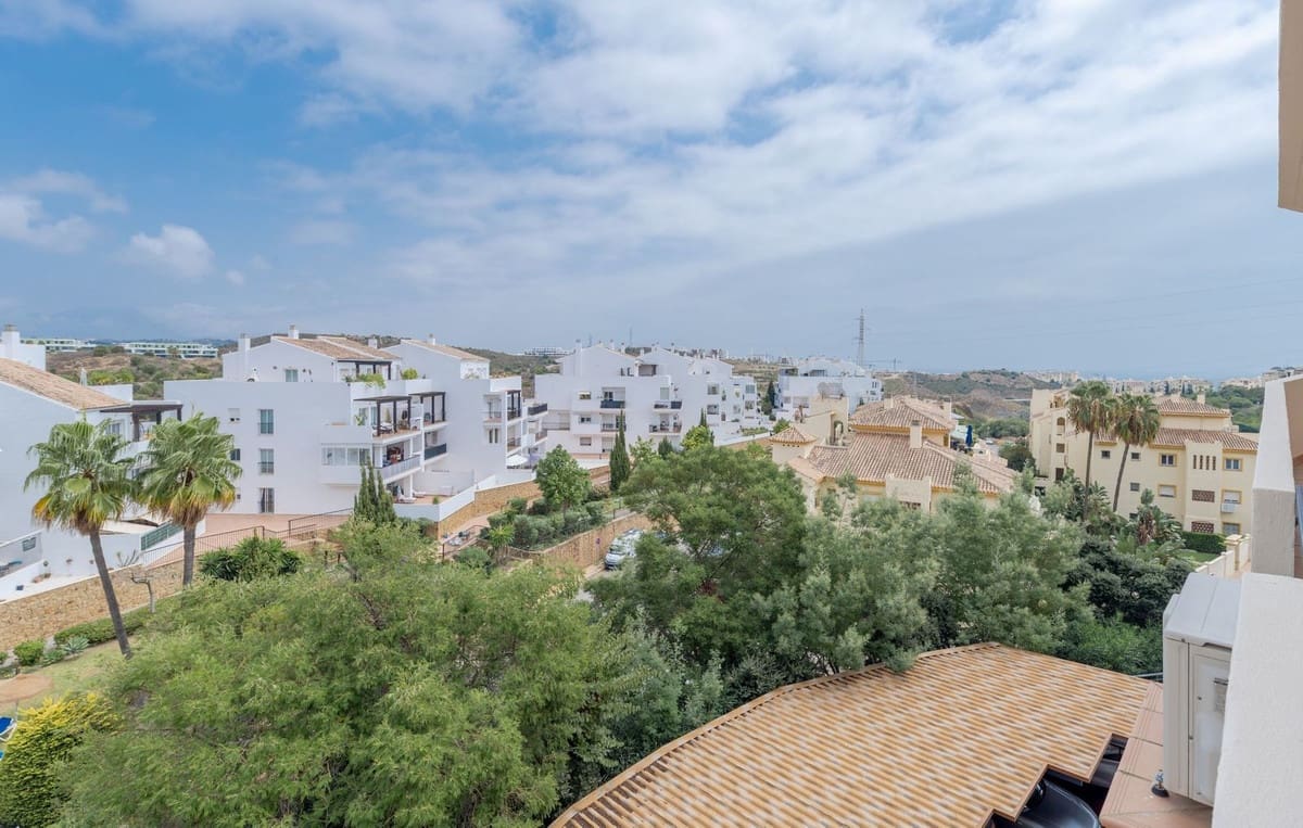 2 Zimmer Apartment zu verkaufen in Miraflores mit Pool - 360.000 € (Ref: 10061134)