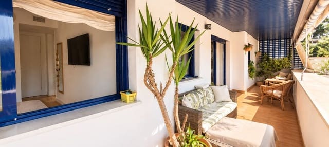 3 quarto Apartamento para venda em Estepona com piscina garagem - 499 500 € (Ref: 10061135)