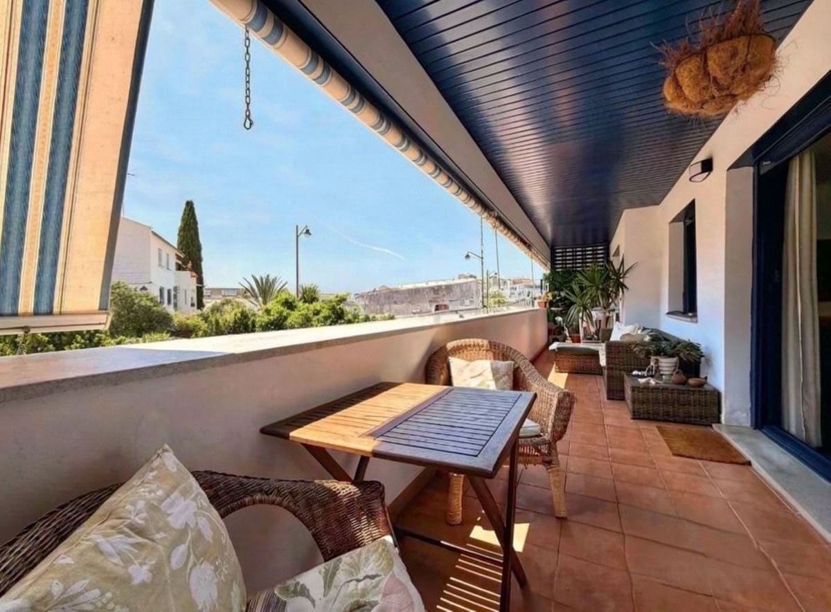 3 quarto Apartamento para venda em Estepona com piscina garagem - 499 500 € (Ref: 10061135)
