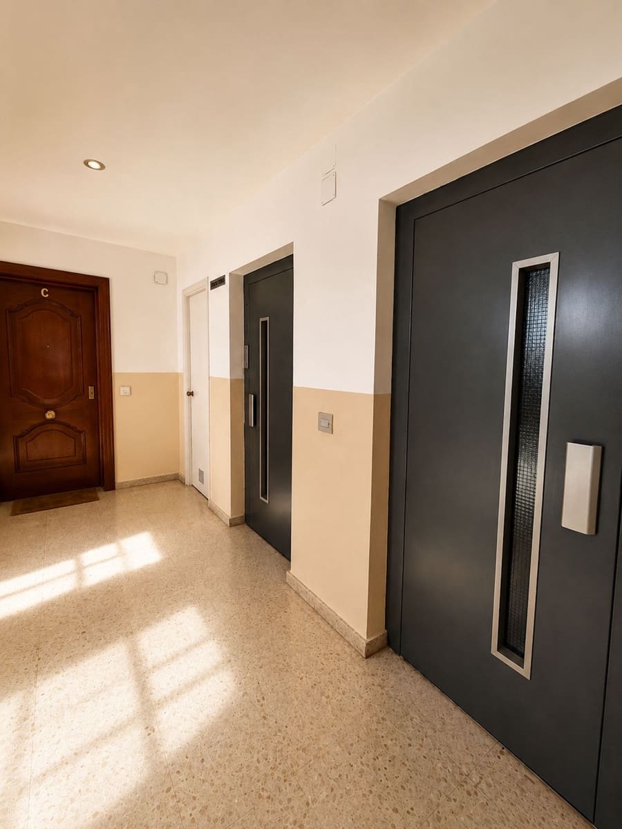 4 slaapkamer Appartement te koop in San Pedro de Alcantara - € 388.000 (Ref: 10061136)