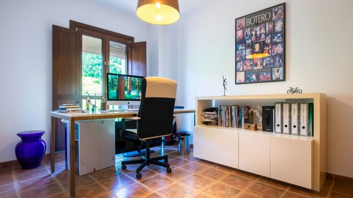 4 Zimmer Doppelhaus zu verkaufen in El Paraiso mit Pool Garage - 739.000 € (Ref: 10061137)