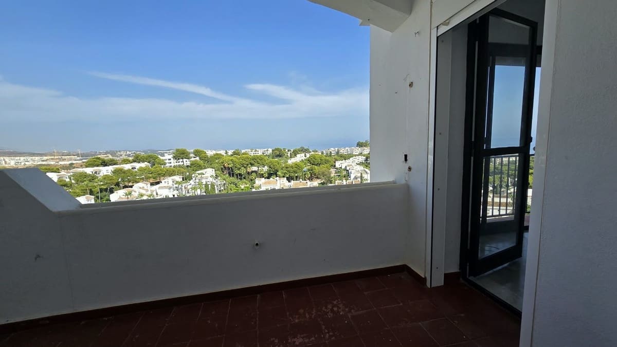 Apartamento de 2 habitaciones en Riviera del Sol en venta con piscina - 280.000 € (Ref: 10061143)