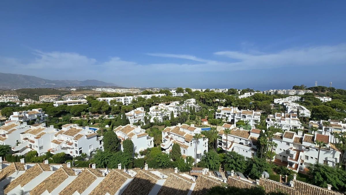Apartamento de 2 habitaciones en Riviera del Sol en venta con piscina - 280.000 € (Ref: 10061143)