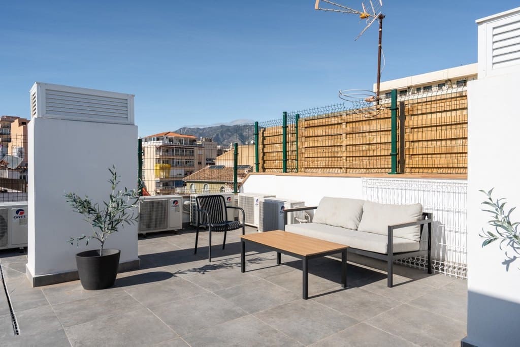 2 Zimmer Apartment zu verkaufen in Fuengirola mit Pool - 385.000 € (Ref: 10061144)