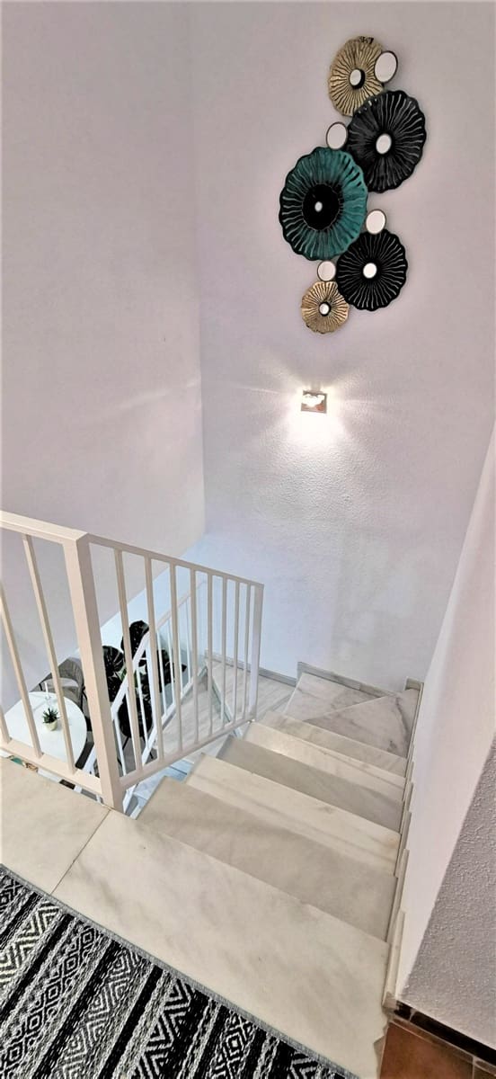 2 sypialnia Dom na sprzedaż w Estepona - 395 000 € (Ref: 10061146)